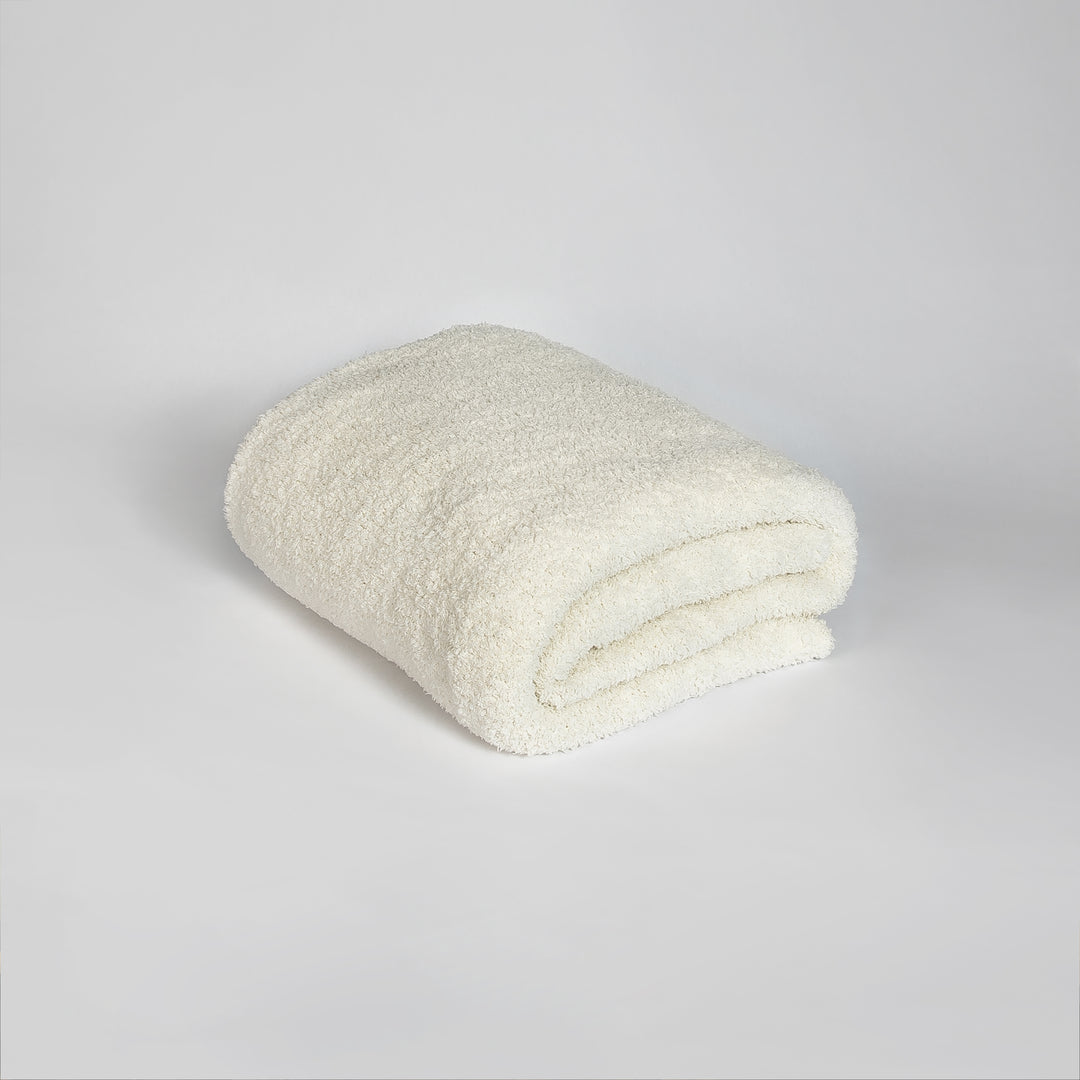 Baby's Breath Solid Jacquard Print Throw