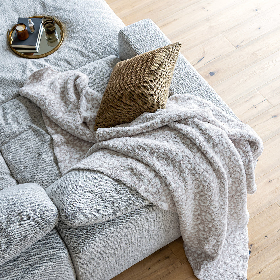 Blushing Beige & White Leopard 2.0 Print Extended Throw