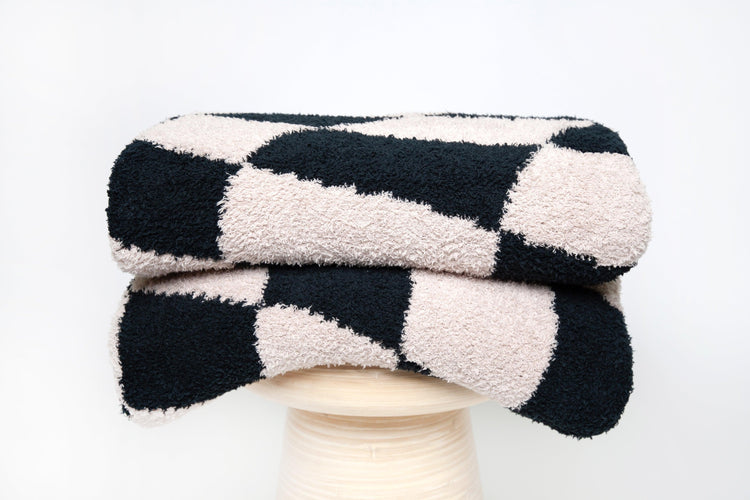 Tap Shoe & Rainy Day Wavy Checker Print Extended Throw - Sunset Snuggles