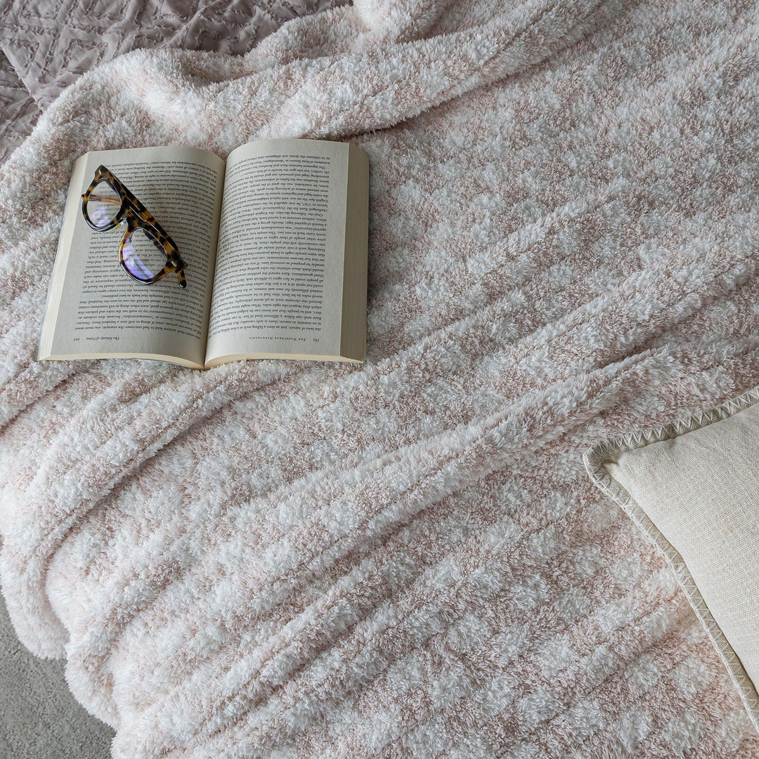 Baby Pink Check Print Extended Throw