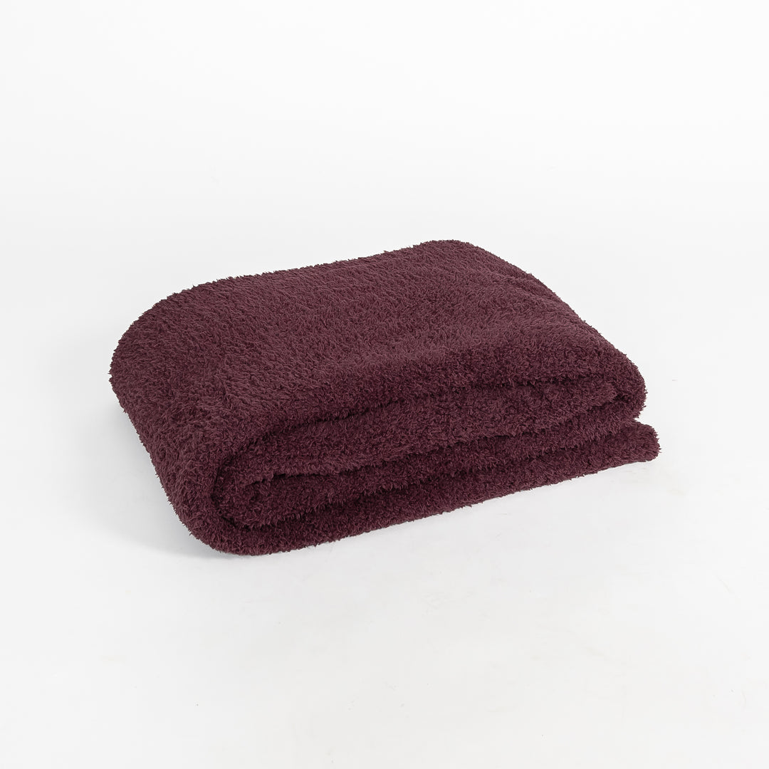 Red Mahogany Solid Ribbed Border Extended Throw
