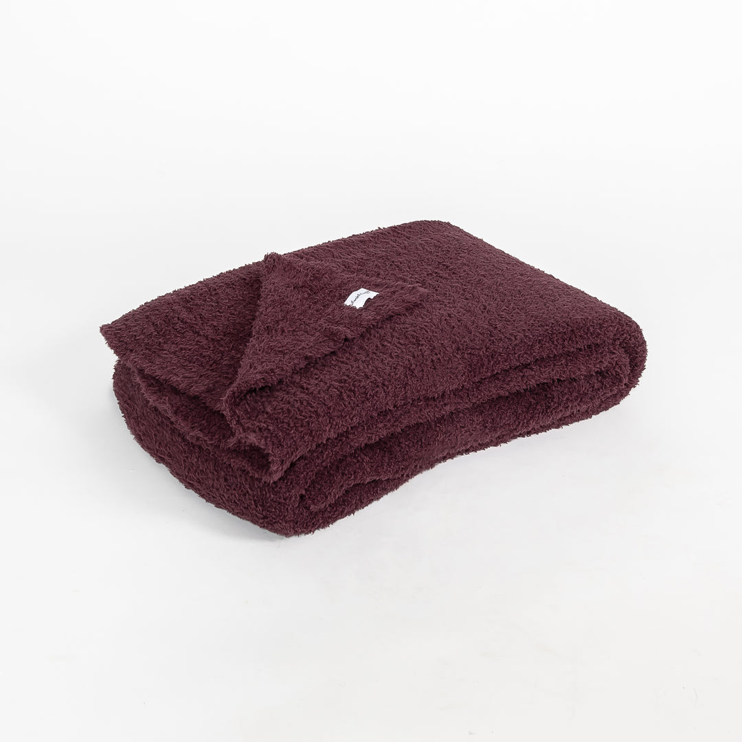 Red Mahogany Solid Ribbed Border Extended Throw