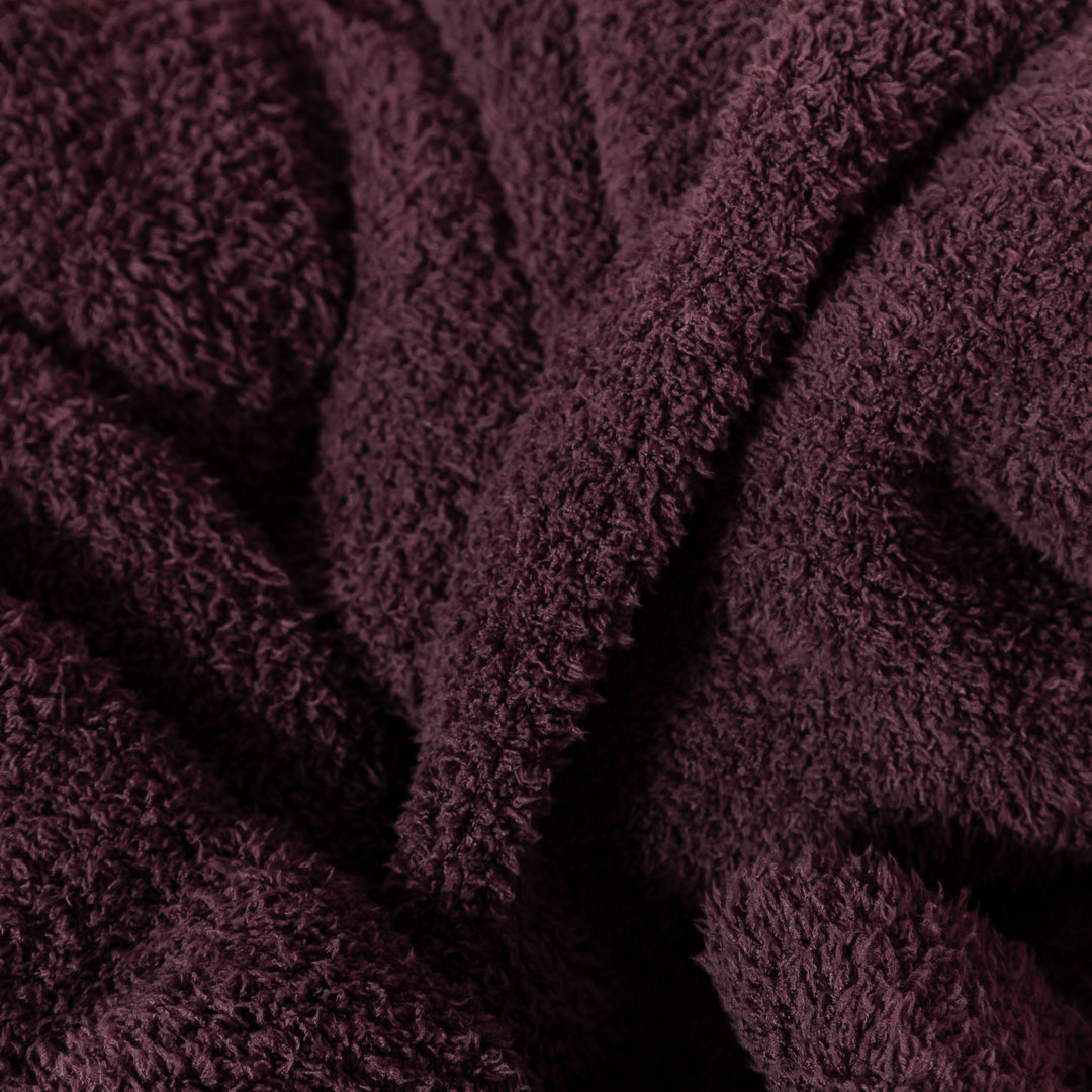 Red Mahogany Solid Ribbed Border Extended Throw