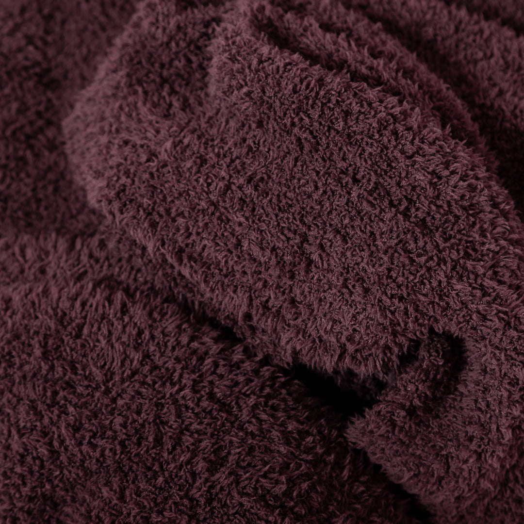 Red Mahogany Solid Ribbed Border Extended Throw