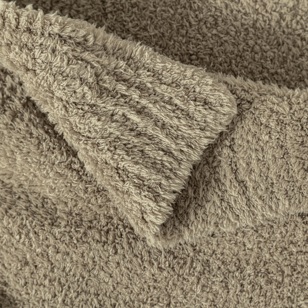 Lemon Pepper Solid Ribbed Border Extended Throw