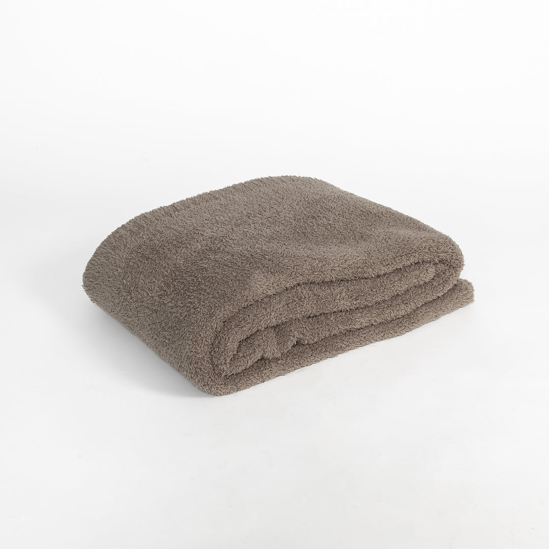 Mountain Trail Brown Solid Ribbed Border Extended Throw
