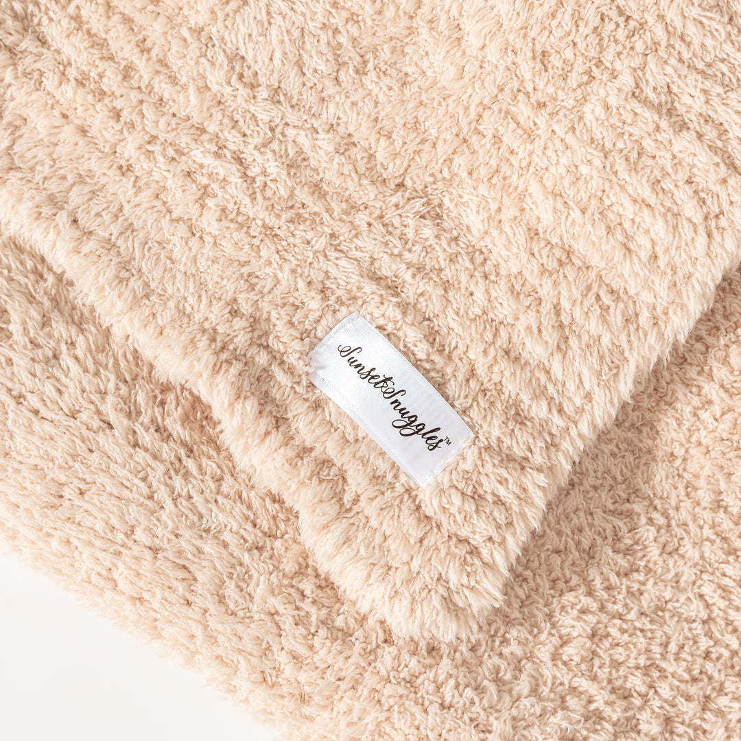 Sandy Beach Solid Ribbed Border Extended Throw