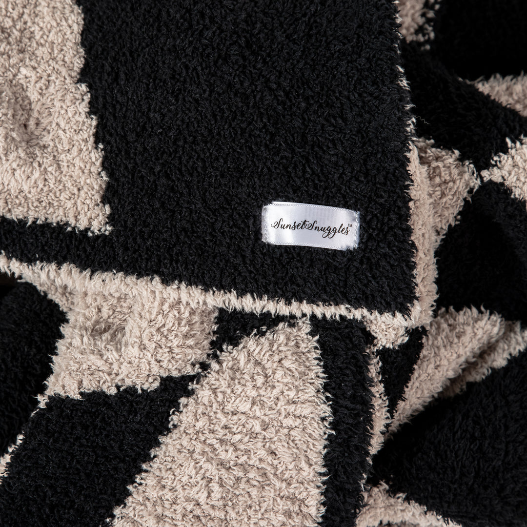 Tap Shoe & Rainy Day Wavy Checker Print Extended Throw