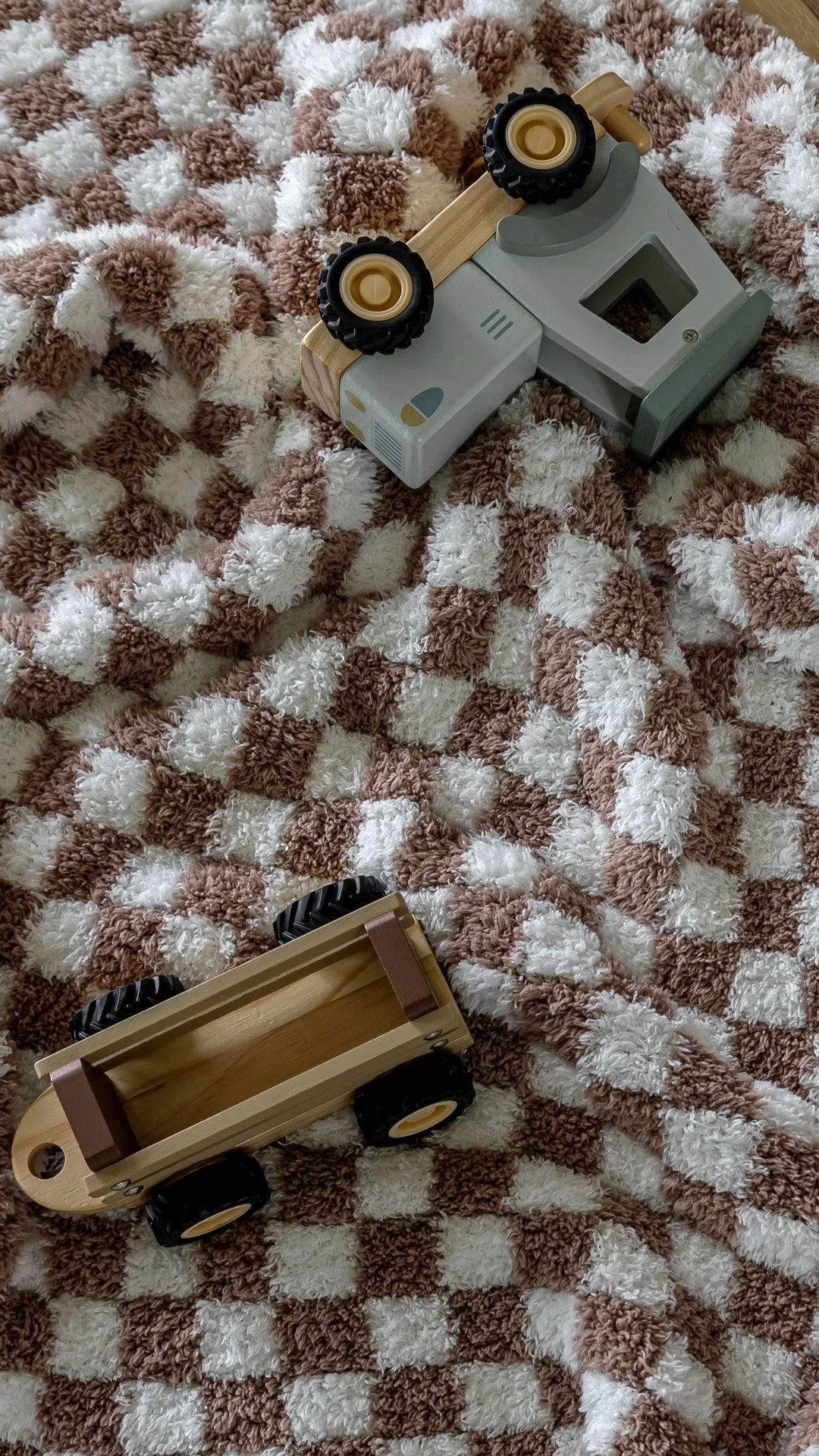 Chocolate Milk & White Check Print Toddler Blanket