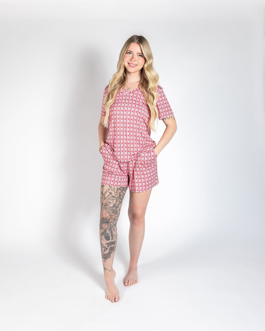 Ladies T-Shirt & Short PJ Set - Rose & Bows
