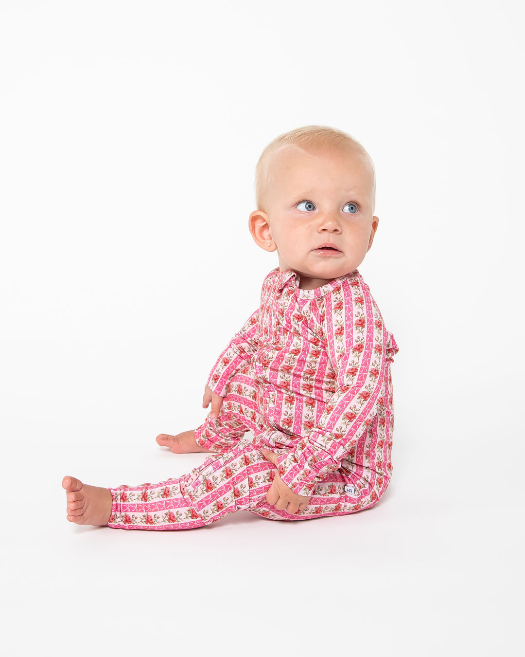 Convertible Footed Onesie - Rose & Bows