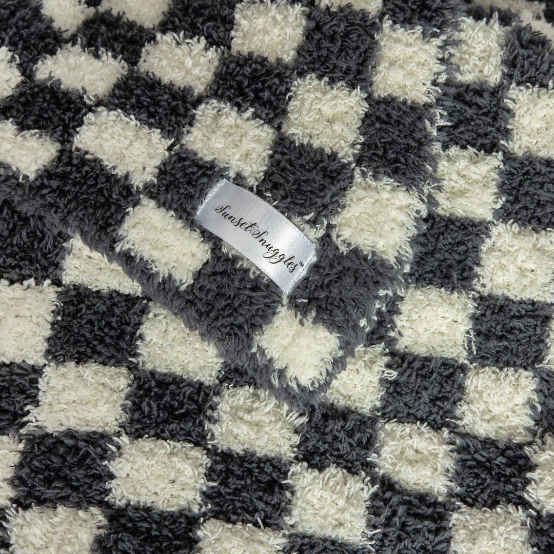 Turbulence & Baby's Breath Check Print Extended Throw