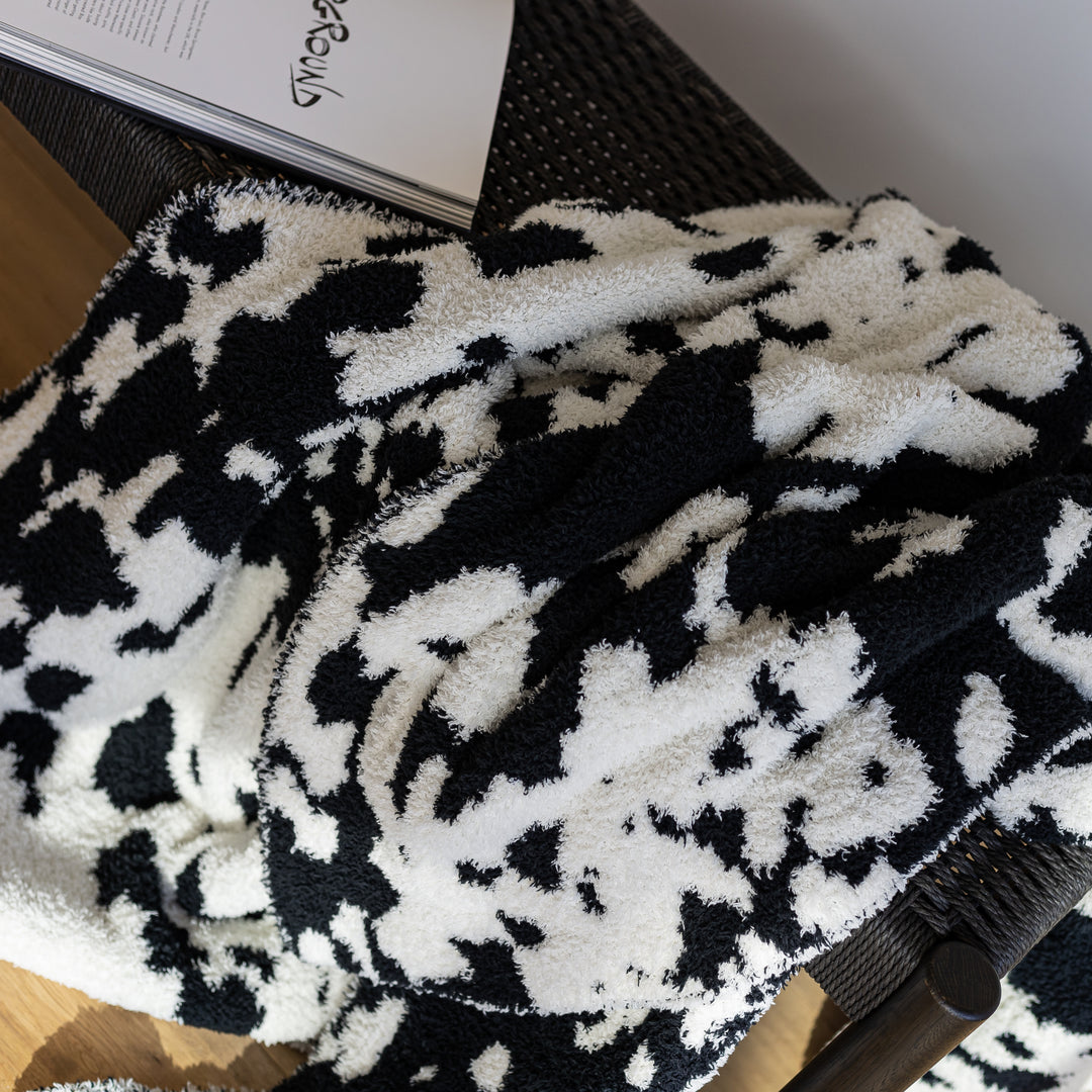 Tap Shoe & Baby's Breath Cow Print Extended Throw