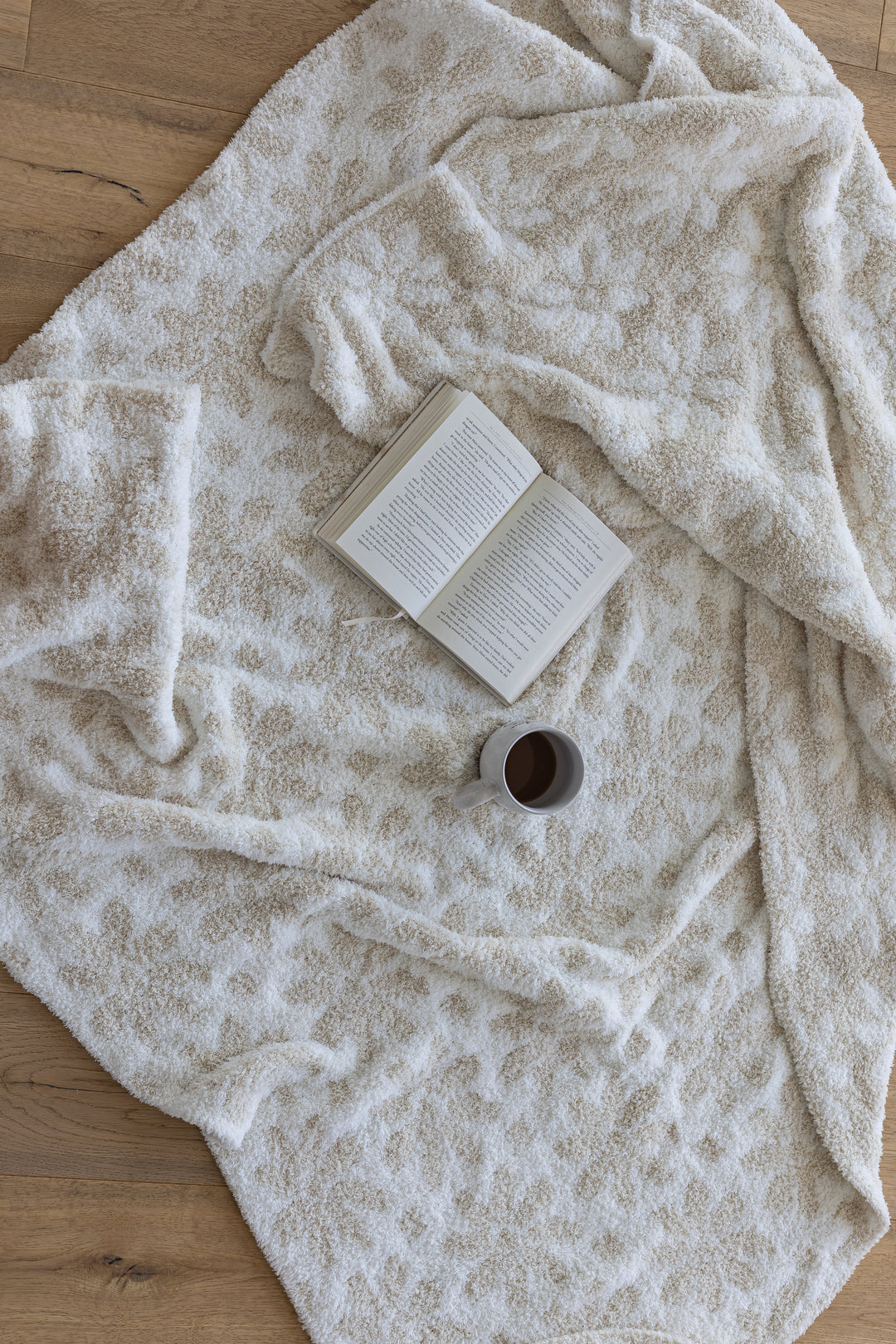 Birch & Marshmallow Daisy Print Extended Throw