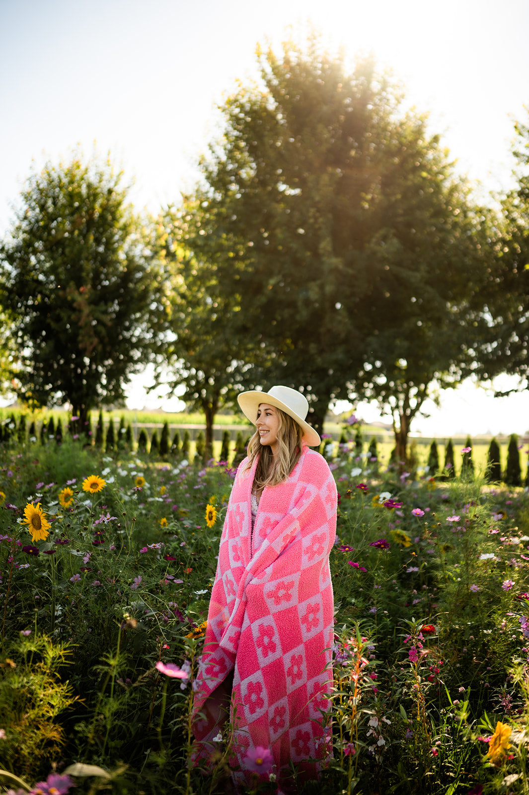 Hot Bright Pink Flower Power Checkerboard Print Extended Throw
