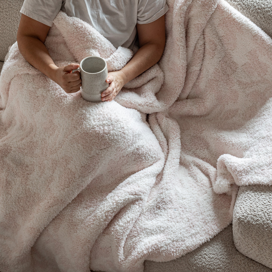 Primrose Pink and Soft White Vintage Floral Print Extended Throw