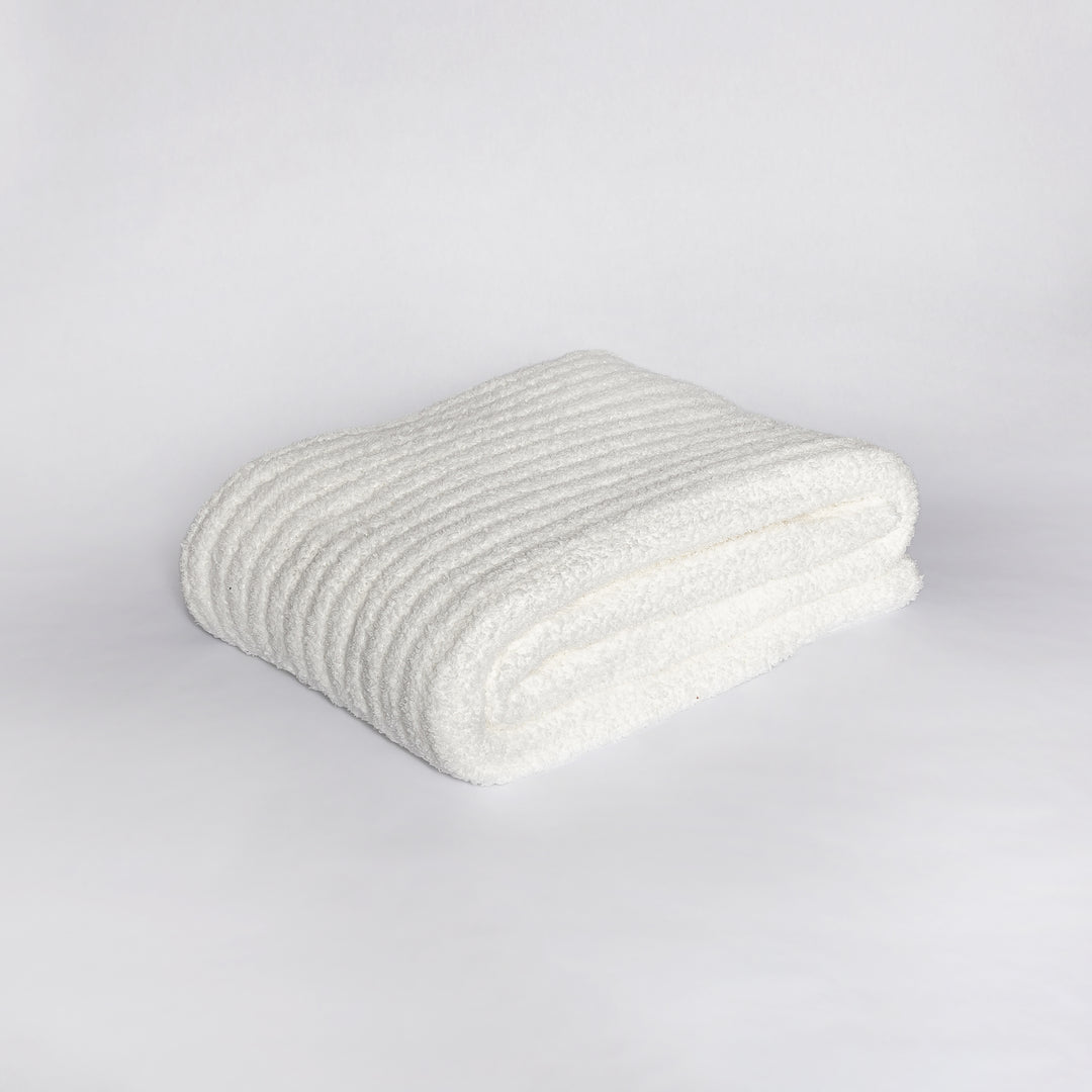 White Ribbed Extended Throw