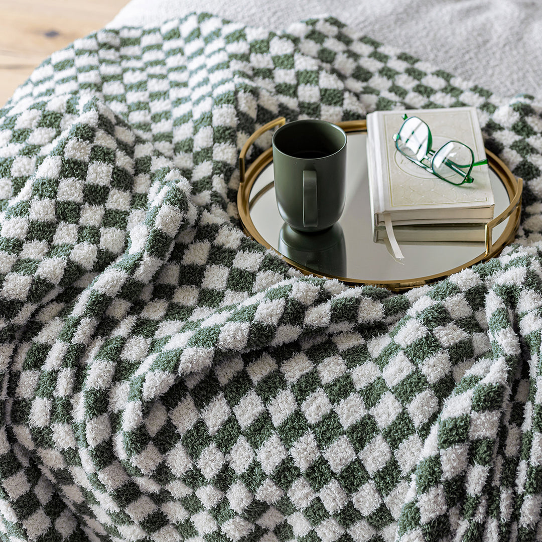 Baby's Breath & Forest Green Check Print Throw