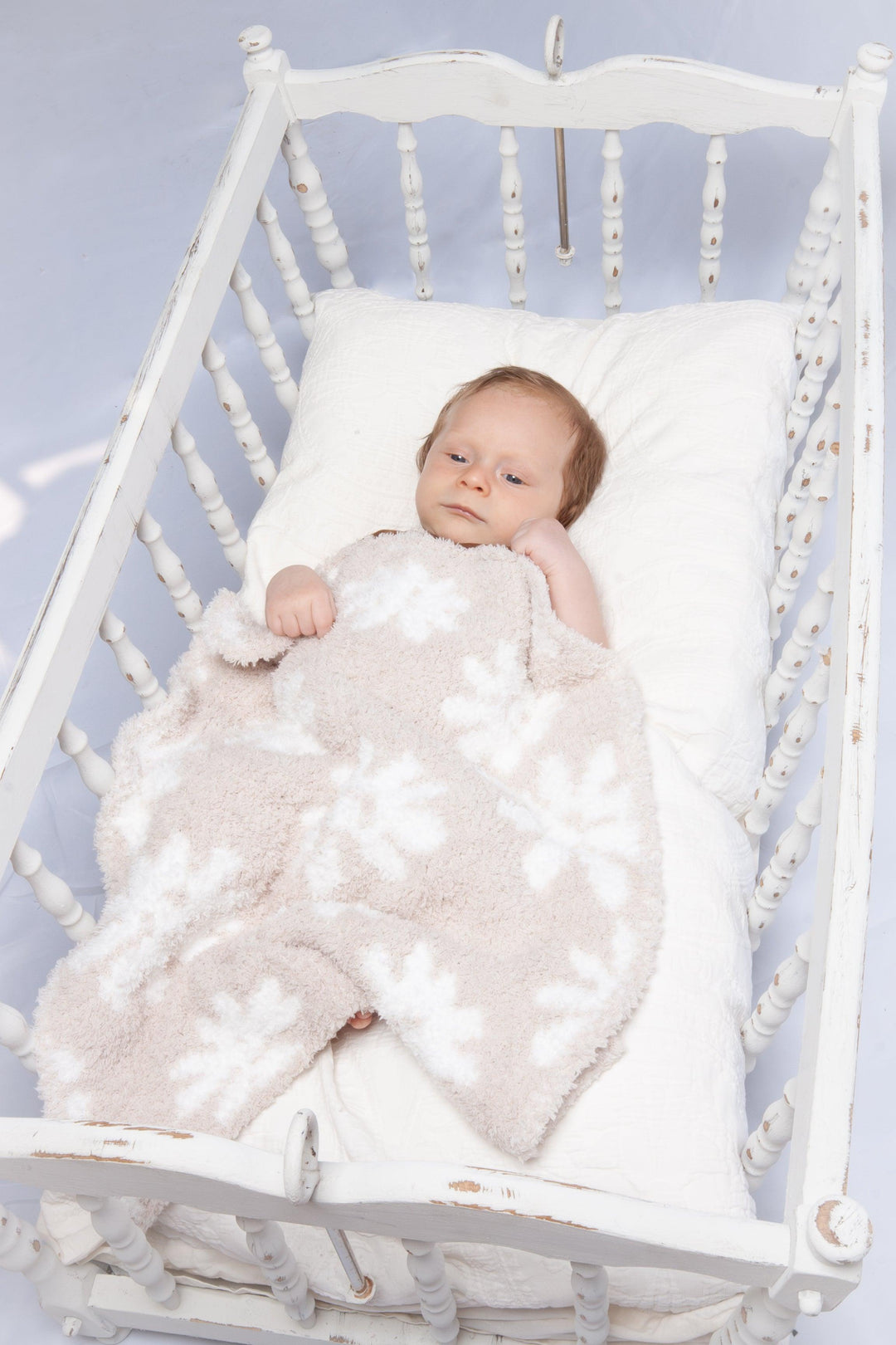 Blushing Beige & White Daisy Print Lovey - Sunset Snuggles