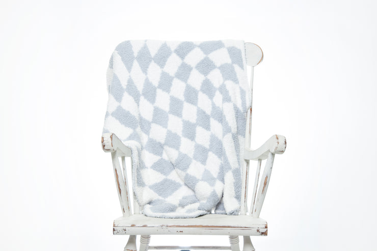 Frozen & White Wavy Checker Print Toddler Blanket