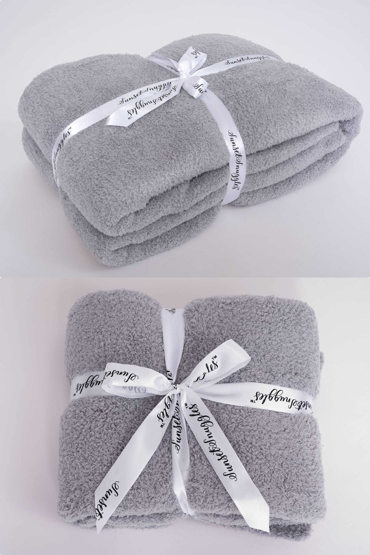 Ultimate Grey Cable Knit Mommy & Me Blanket Set
