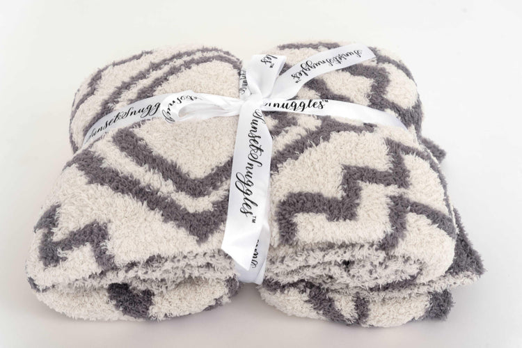 diamond tile baby's breath volcanic glass toddler blanket