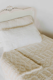 Birch & Marshmallow Tassel Twin Bed - Sunset Snuggles
