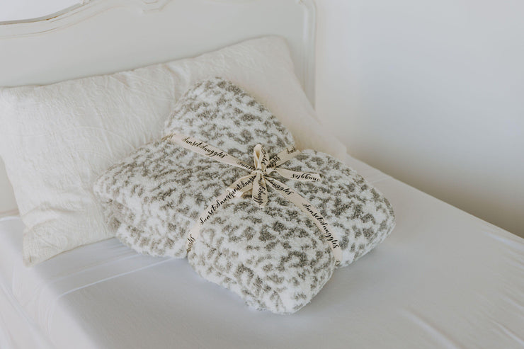 Ultimate Grey & Cloud White Leopard Twin Bed - Sunset Snuggles
